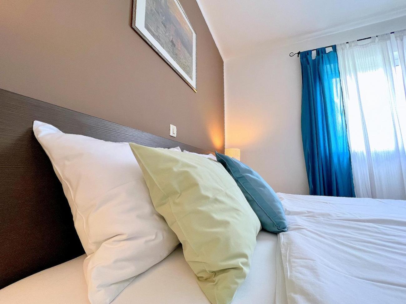 Apartments Muntidor Palit Phòng bức ảnh